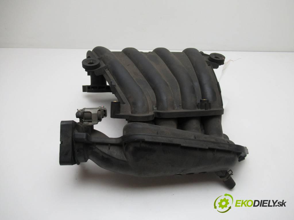 Nissan Tiida    HATCHBACK 5D 1.6B 110KM 04-12  Potrubie sacie, sanie  (Sacie potrubia)