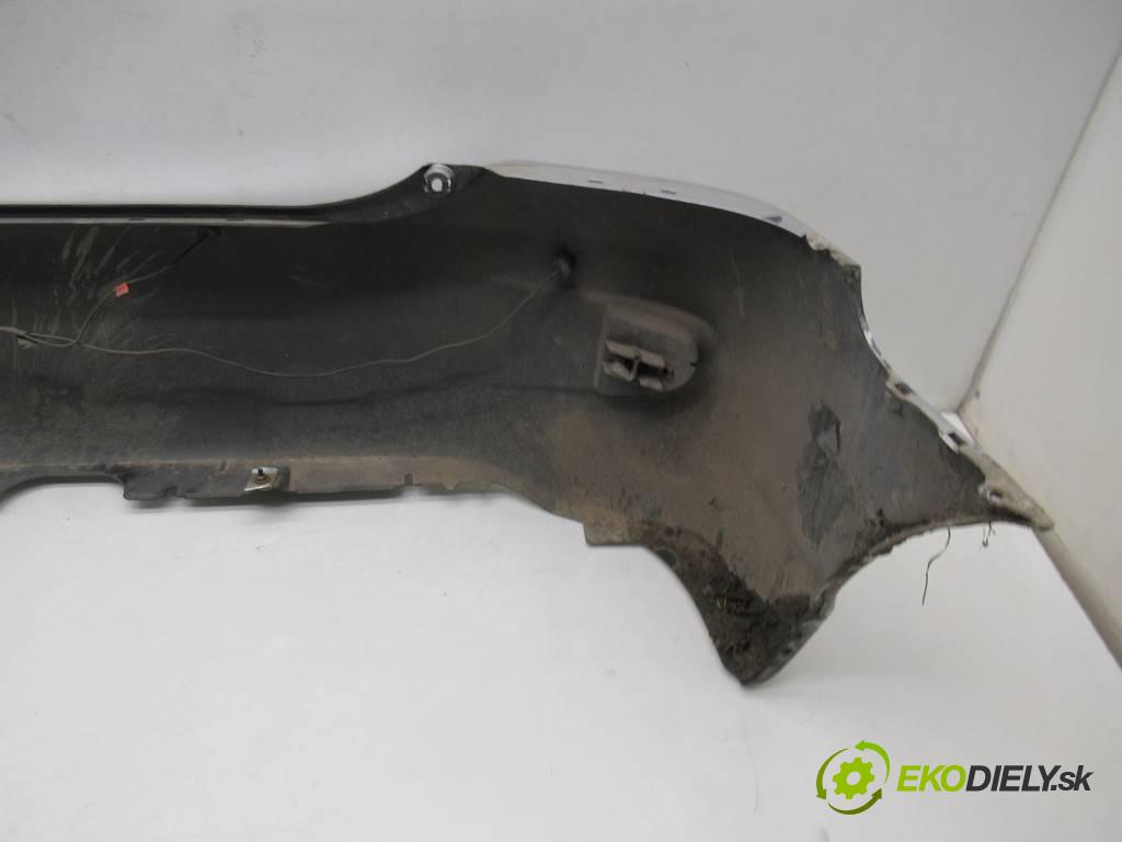 Honda Civic VII  2004 66 kW HATCHBACK 5D 1.4B 90KM 00-06 1400 nárazník zadní část