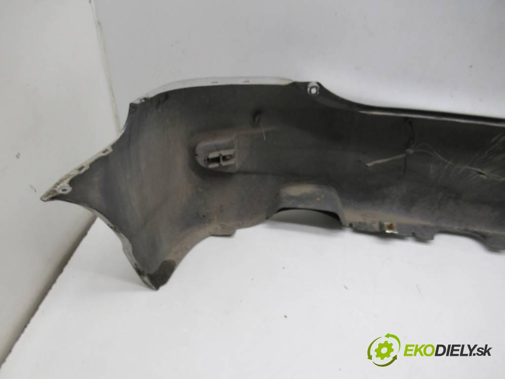 Honda Civic VII  2004 66 kW HATCHBACK 5D 1.4B 90KM 00-06 1400 nárazník zadní část