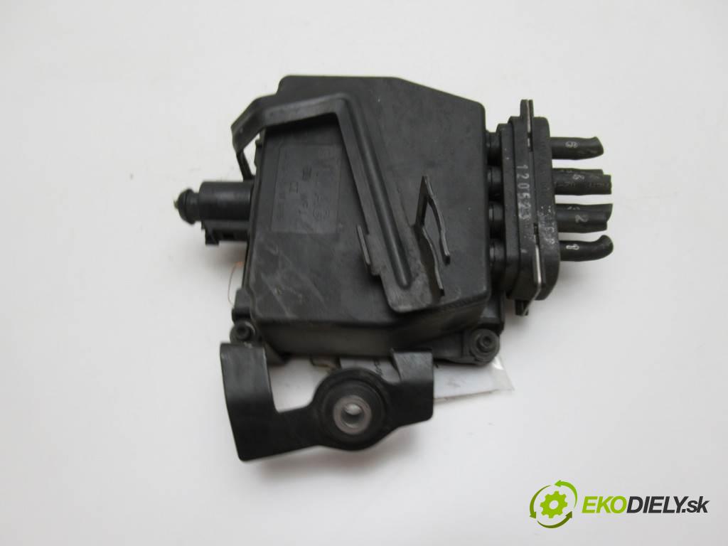 Volkswagen Golf V    HATCHBACK 5D 1.9TDI 90KM 03-09  ventil magnetický 1K0906279B