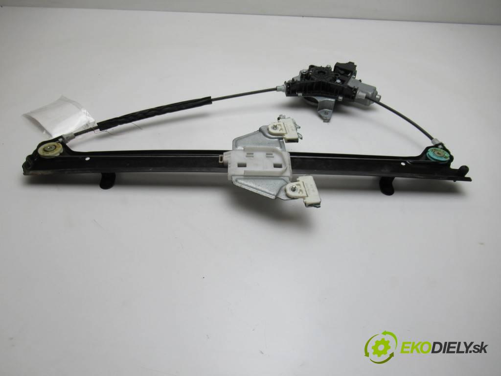 Nissan NV200  2013 66 kW 1.5DCI 90KM 09- 1500 mechanismus okna přední část levý 80731BJ30A