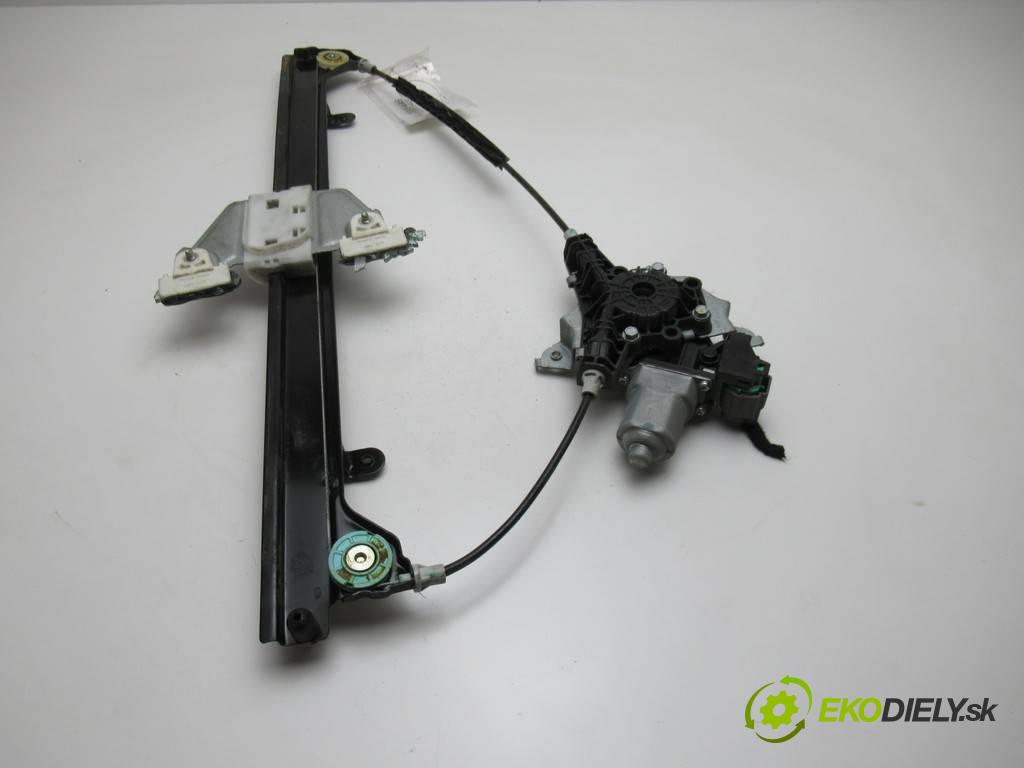 Nissan NV200  2013 66 kW 1.5DCI 90KM 09- 1500 mechanismus okna přední část levý 80731BJ30A