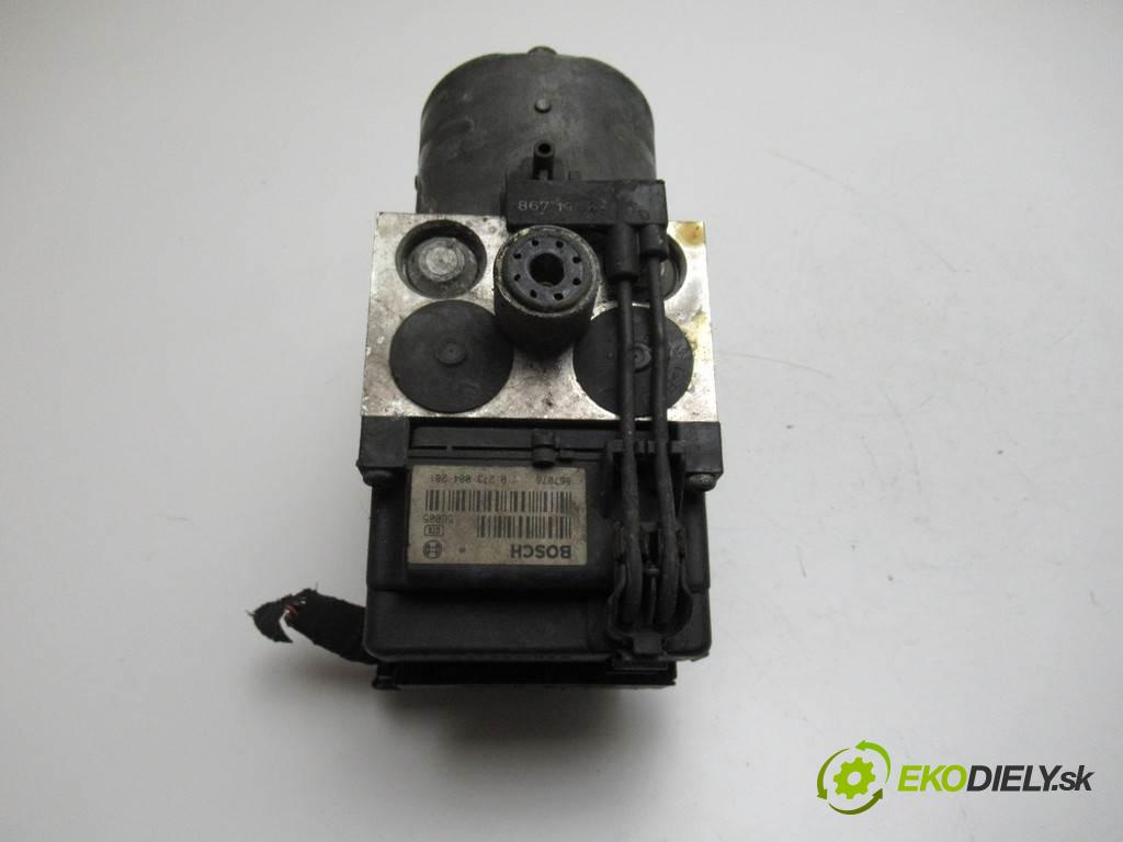 Volkswagen Passat B5  1999 81 kW SEDAN 4D 1.9TDI 110KM 96-00 1900 Pumpa ABS 8E0614111AB (Pumpy ABS)