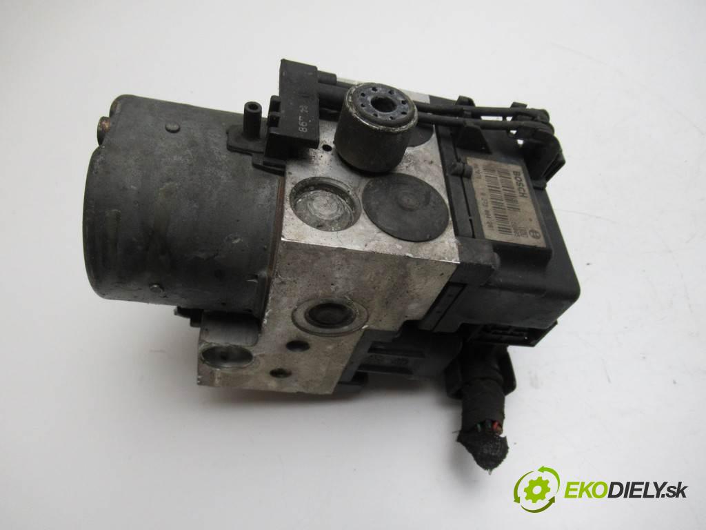Volkswagen Passat B5  1999 81 kW SEDAN 4D 1.9TDI 110KM 96-00 1900 Pumpa ABS 8E0614111AB (Pumpy ABS)