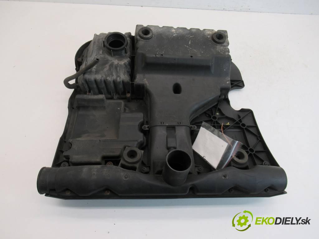 Skoda Fabia  2003 55 kW HATCHBACK 5D 1.4B 75KM 99-07 1400 obal filtra vzduchu 036129607DA (Kryty filtrů)