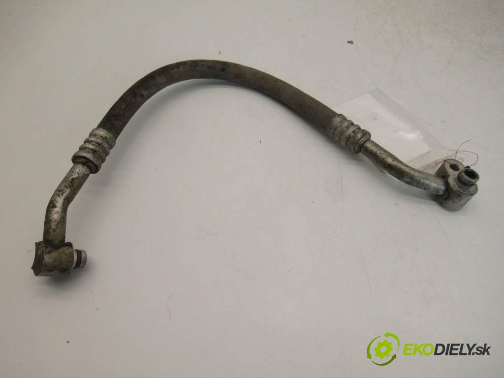 Skoda Fabia II    KOMBI 5D 1.6TDI 75KM 06-14  rúrka klimatizácie 6R0820721 (Rúrky klimatizácie)