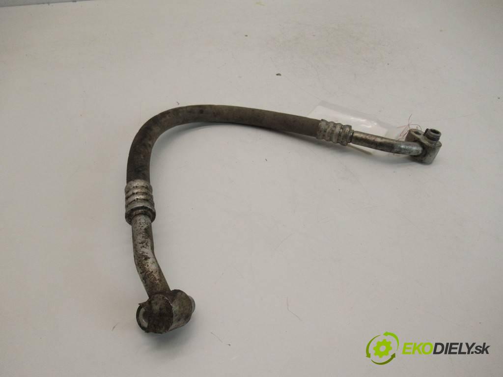 Skoda Fabia II    KOMBI 5D 1.6TDI 75KM 06-14  rúrka klimatizácie 6R0820721 (Rúrky klimatizácie)