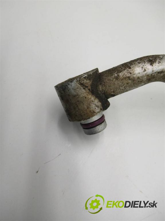 Skoda Fabia II    KOMBI 5D 1.6TDI 75KM 06-14  rúrka klimatizácie 6R0820721 (Rúrky klimatizácie)