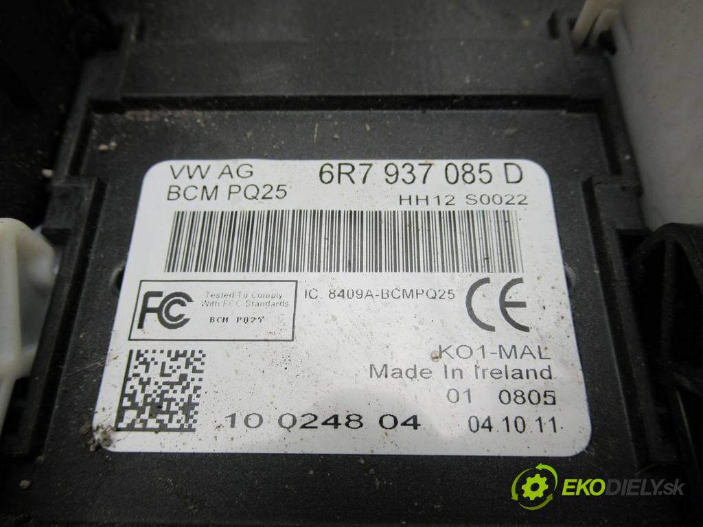 Skoda Fabia II    KOMBI 5D 1.6TDI 75KM 06-14  Modul BCM 6R7937085D (Ostatné)