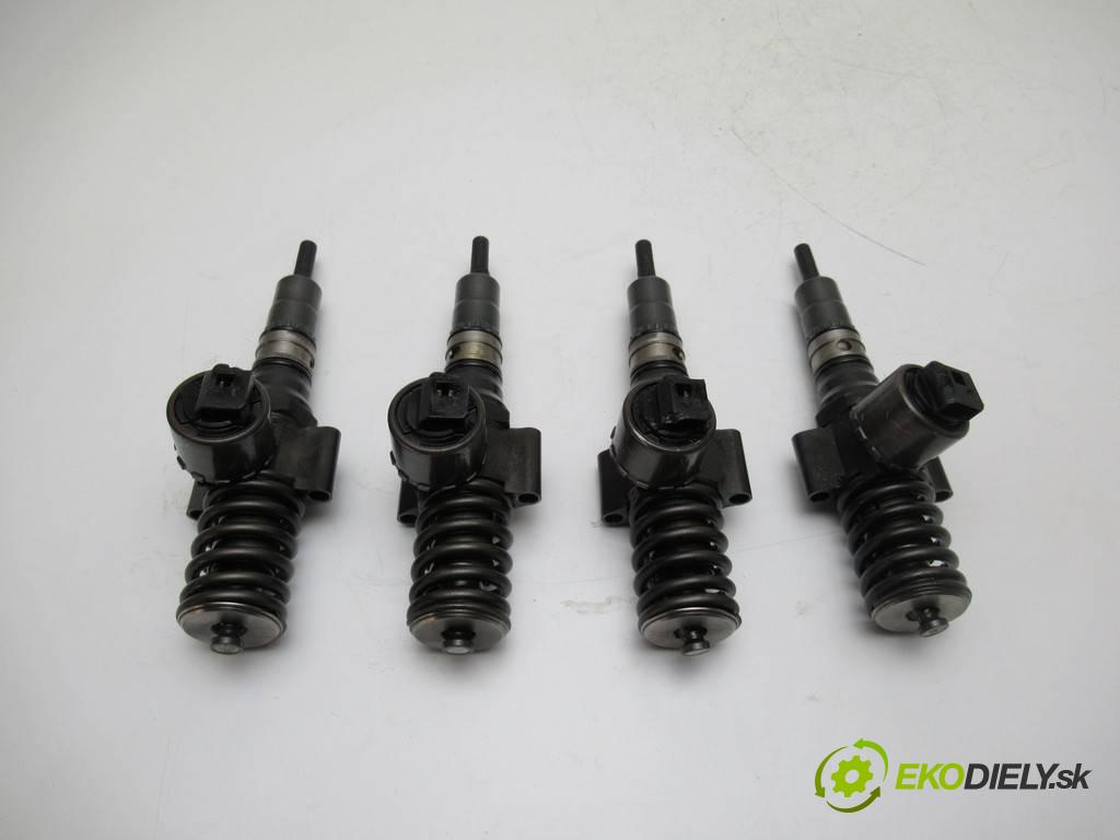 Volkswagen Touran  2003 100 kW 2.0TDI 140KM 03-15 2000 vstrekovače 0414720404 03G130073G (Vstrekovače)