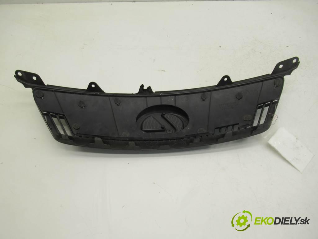 Lexus IS II  2007  250 SEDAN ANGLIK 2.5B V6 208KM 05-13 2500 mřížka maska 53155-53070 (Mřížky (masky) chladičů)