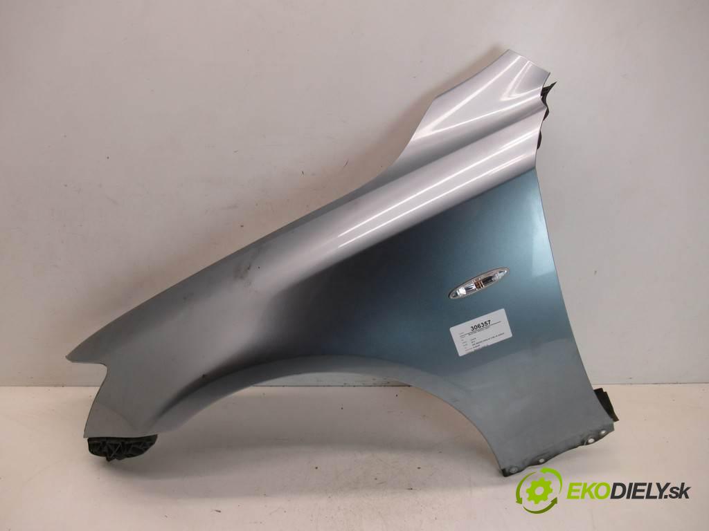 Lexus IS II  2007  250 SEDAN ANGLIK 2.5B V6 208KM 05-13 2500 blatník přední část levý