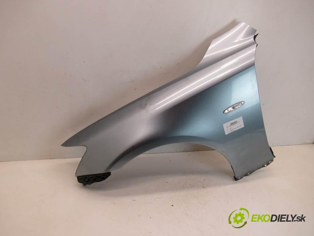 Lexus IS II  2007  250 SEDAN ANGLIK 2.5B V6 208KM 05-13 2500 blatník přední část levý