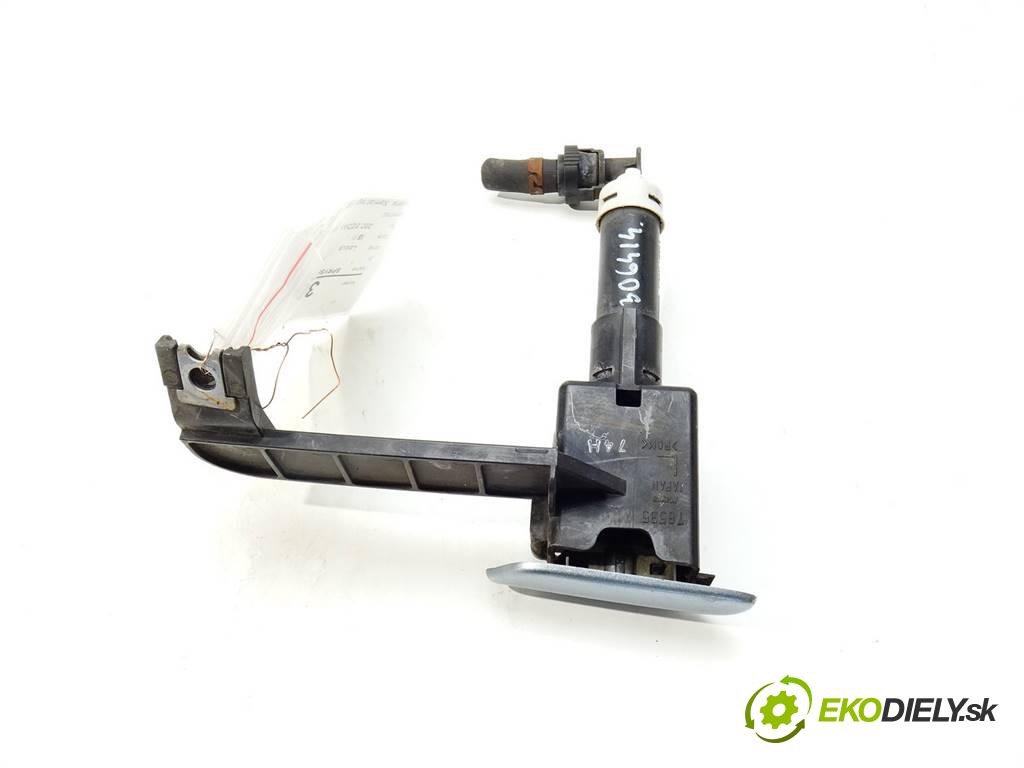 Lexus IS II    250 SEDAN ANGLIK 2.5B V6 208KM 05-13  ostrekovača svetla ľavy  (Motorčeky, čerpadlá ostrekovačov)