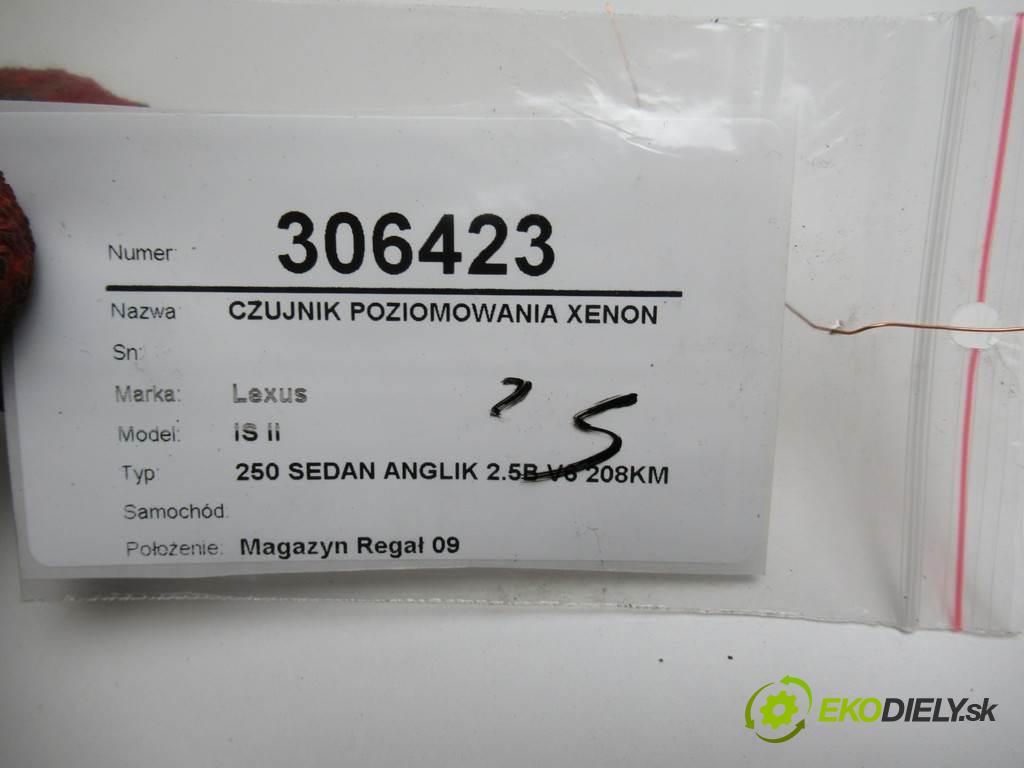 Lexus IS II    250 SEDAN ANGLIK 2.5B V6 208KM 05-13  Snímač XENON  (Snímače)
