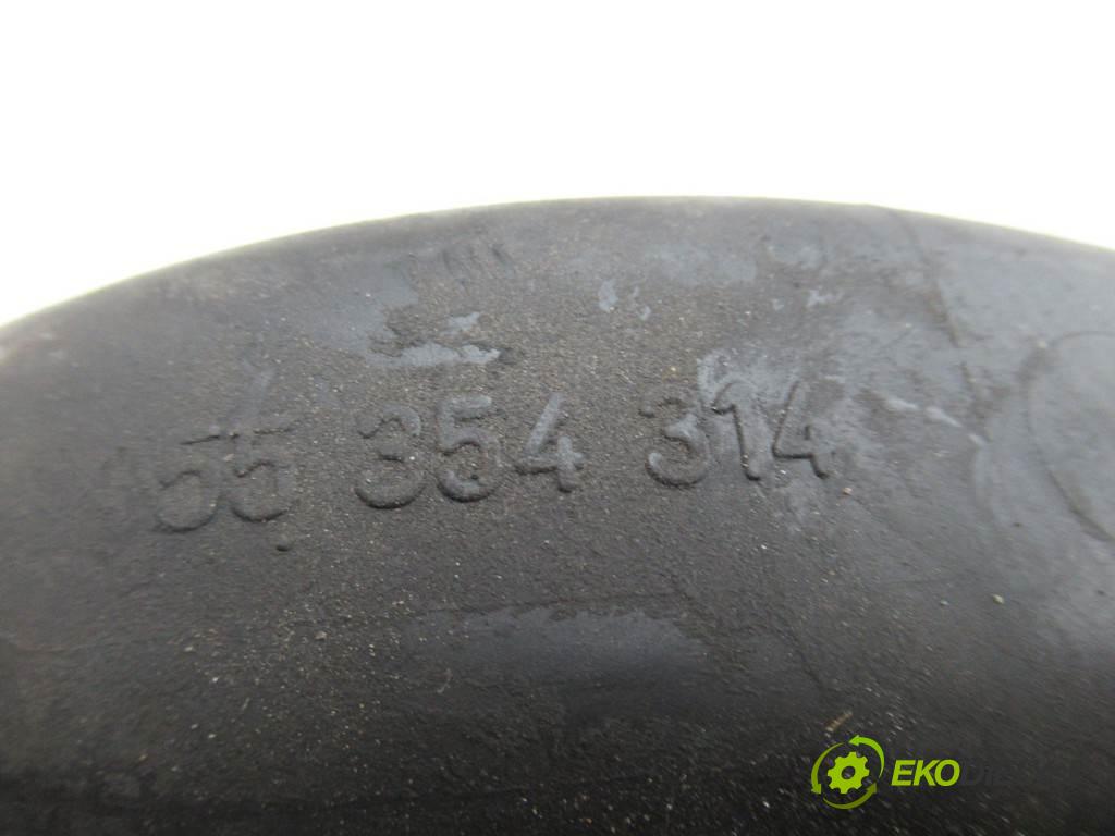 Fiat Croma  2005 108 kW KOMBI 5D 2.2B 147KM 05-11 2200 Potrubie sacie, sanie 55354314 (Sacie potrubia)