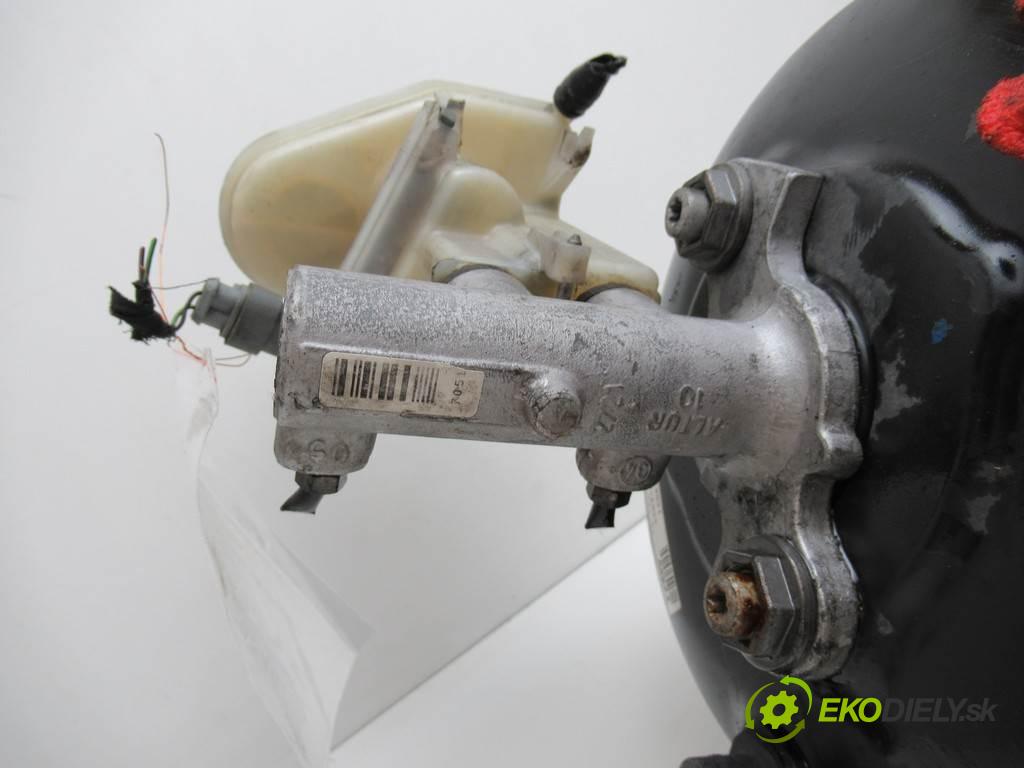 Fiat Croma  2005 108 kW KOMBI 5D 2.2B 147KM 05-11 2200 Posilovač Pumpa brzdová 13126710 (Posilňovače bŕzd)