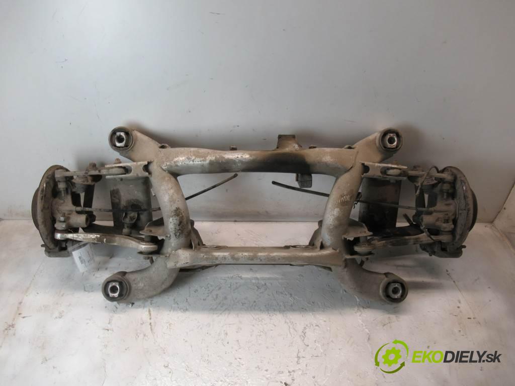 BMW 5 E39  1996 110kw SEDAN 4D 2.0B 150KM 95-03 2000 zadní část výztuha