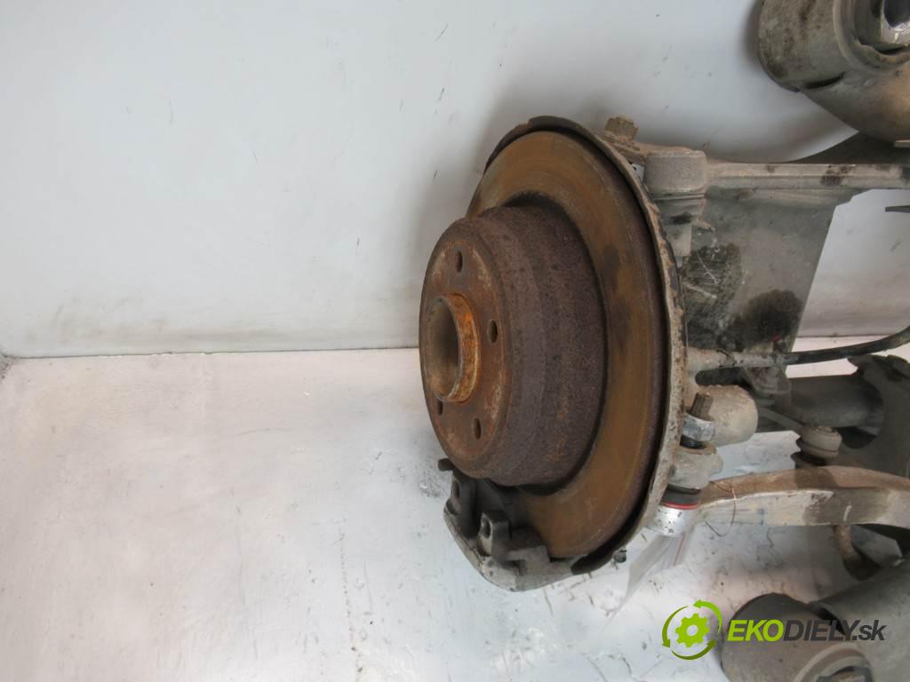 BMW 5 E39  1996 110kw SEDAN 4D 2.0B 150KM 95-03 2000 zadní část výztuha