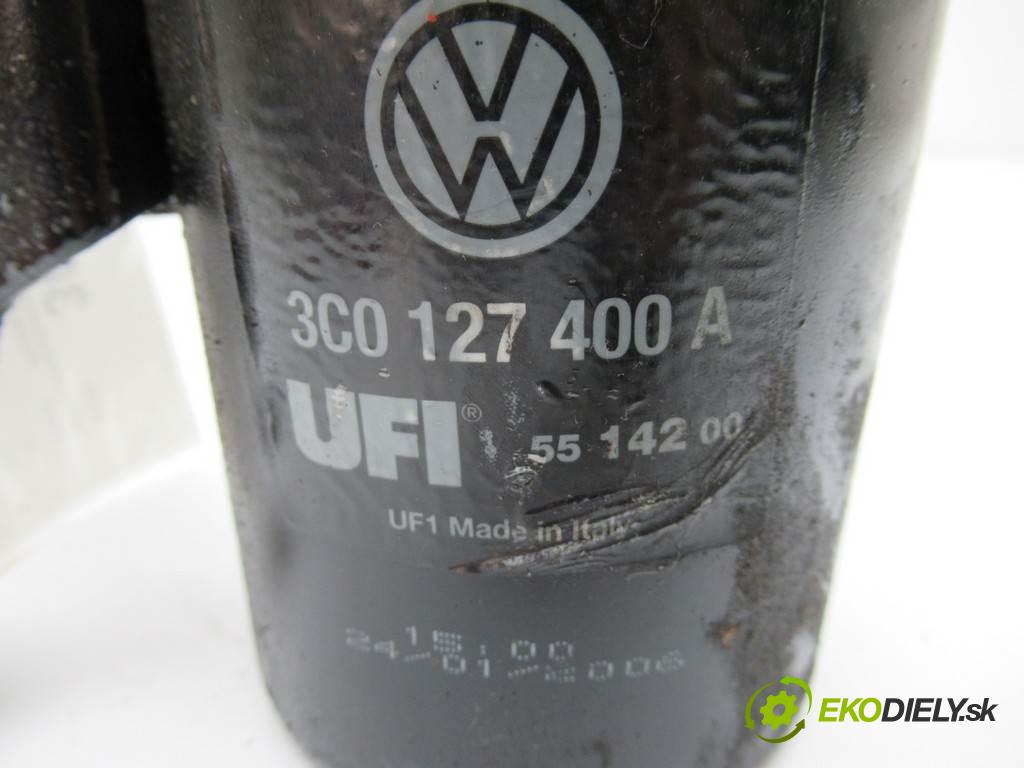 Volkswagen Passat B6  2006 103 kW KOMBI 5D 2.0TDI 140KM 05-10 2000 obal filtra paliva 3C0127400A (Kryty palivové)