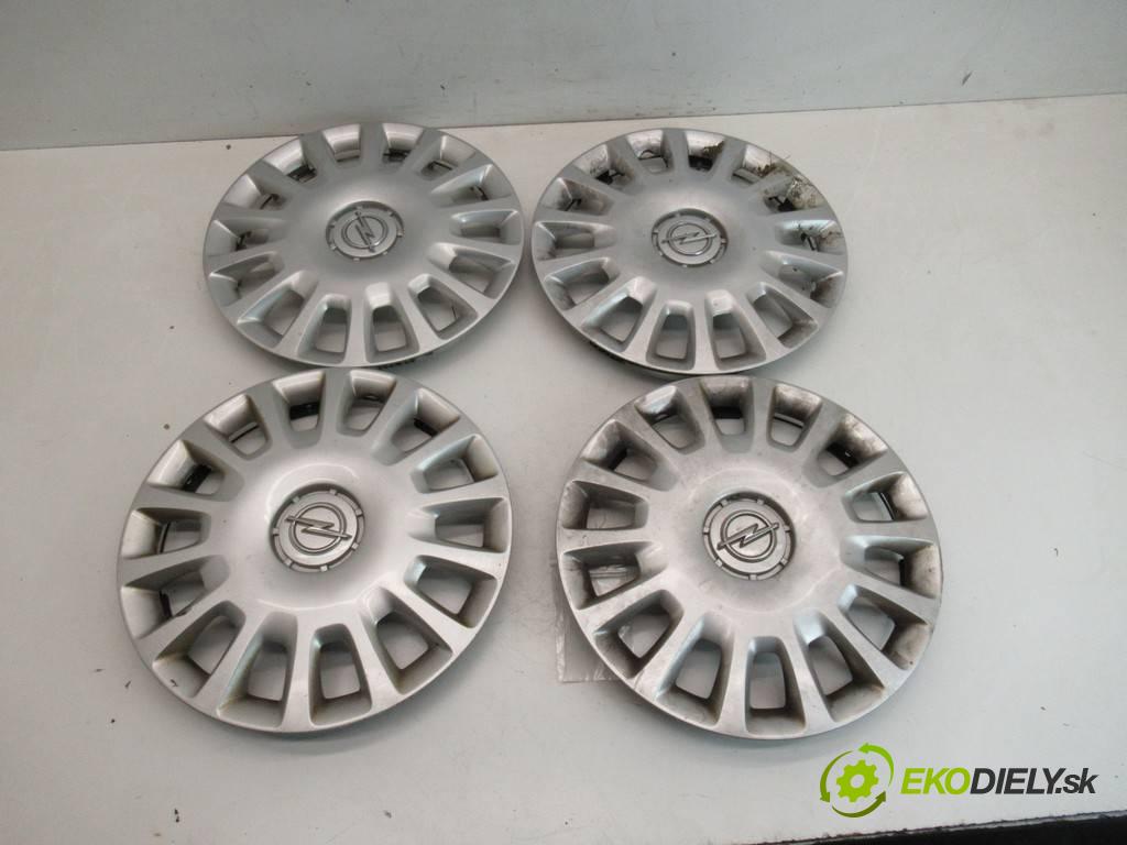Opel Corsa D     LIFT HATCHBACK 3D 1.0B 65KM 06-14  puklica 14 13211854