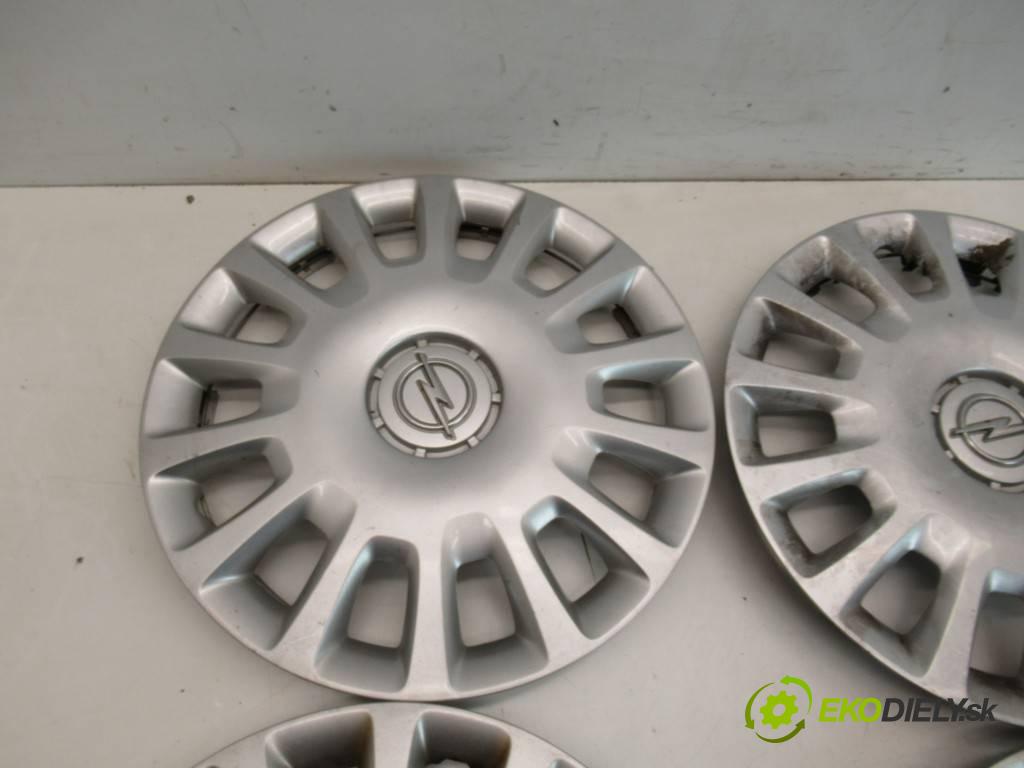 Opel Corsa D     LIFT HATCHBACK 3D 1.0B 65KM 06-14  puklica 14 13211854