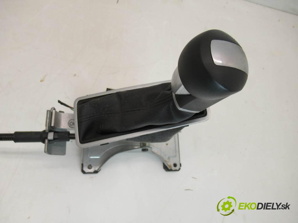 Opel Astra H  2005 92 kW KOMBI 1.8B 125KM 05-10 1800 kulisa 13121109HP