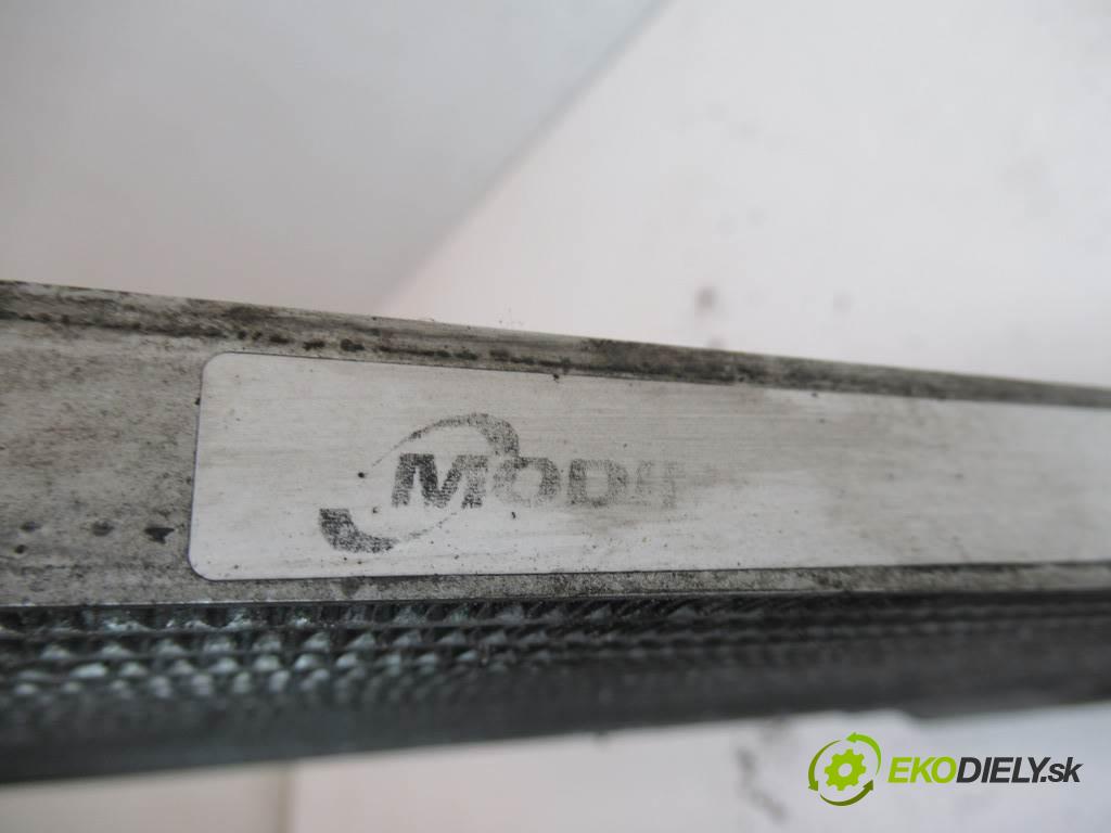 BMW X1 E84  2012 135KW 2.0D 184KM 09-15 1995 Chladič klimatizácie  (Chladiče klimatizácie)