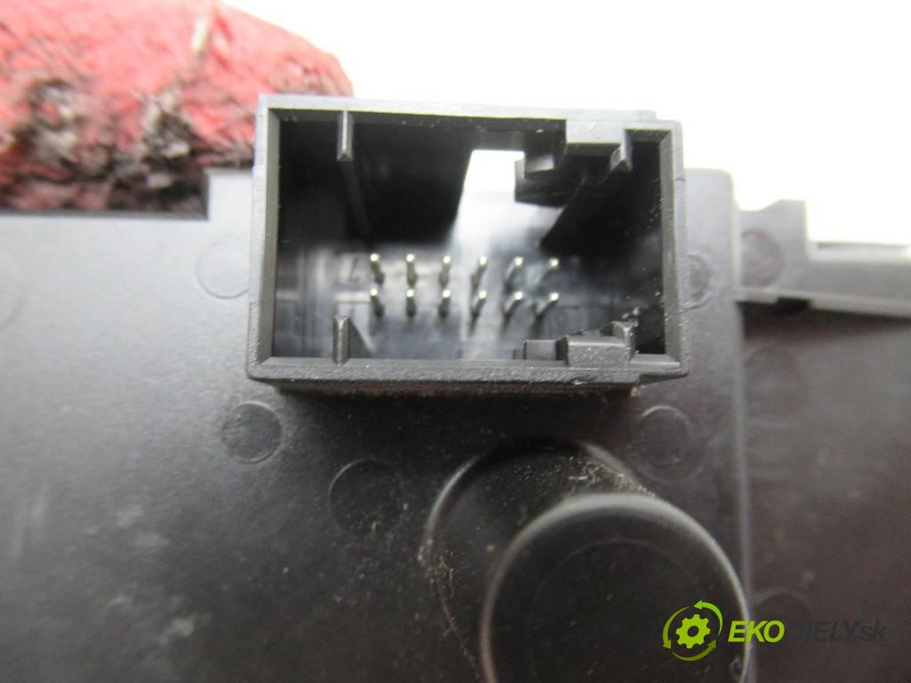 BMW X1 E84  2012 135KW 2.0D 184KM 09-15 1995 Spínač svetiel na prístrojovej doske 9169406 (Prepínače, spínače, tlačidlá a ovládače kúrenia)