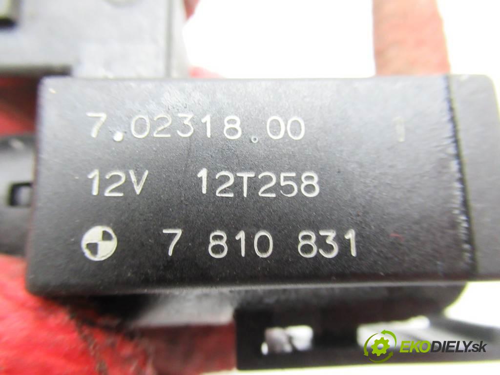 BMW X1 E84  2012 135KW 2.0D 184KM 09-15 1995 Ventil tlaku 7810831 (Ventily)