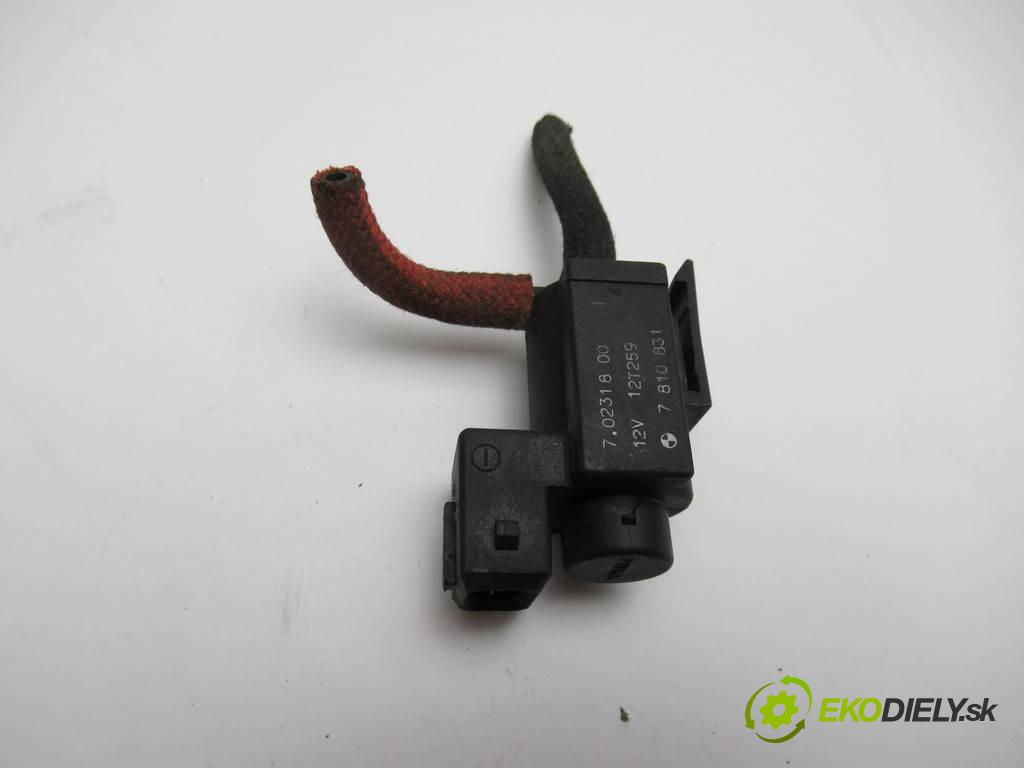 BMW X1 E84    2.0D 184KM 09-15  Ventil tlaku 7810831 (Ventily)