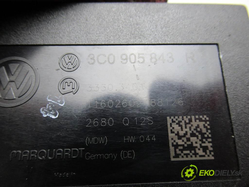 Volkswagen Passat B6  2007 170KM KOMBI 2.0TDI 170KM 05-10 2000 spinačka 3C0905843R (Spínacie skrinky a kľúče)