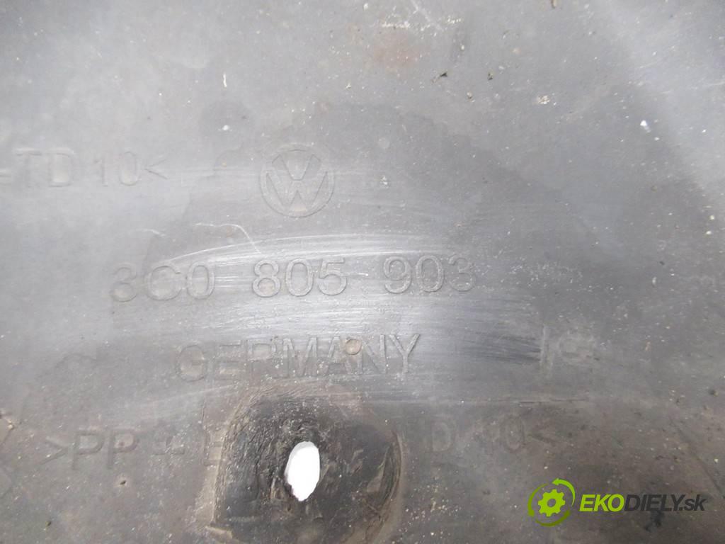 Volkswagen Passat B6  2007 170KM KOMBI 2.0TDI 170KM 05-10 2000 nárazník přední část