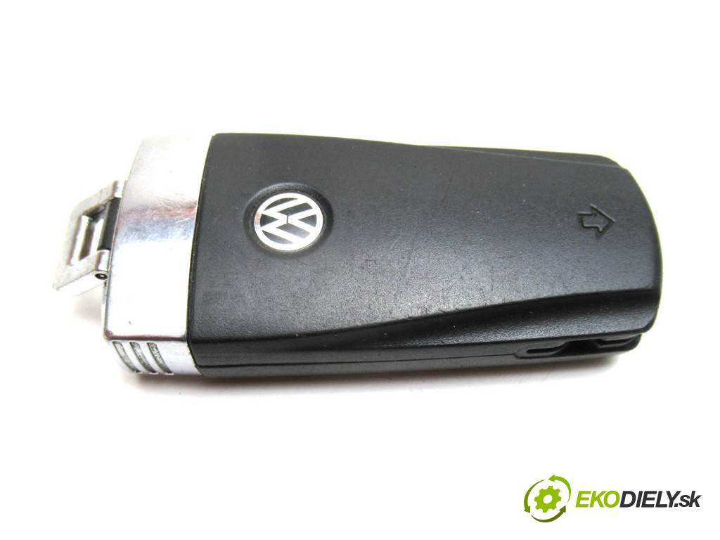 Volkswagen Passat B6    KOMBI 2.0TDI 170KM 05-10  kľúč DÁLKOVÝ:
