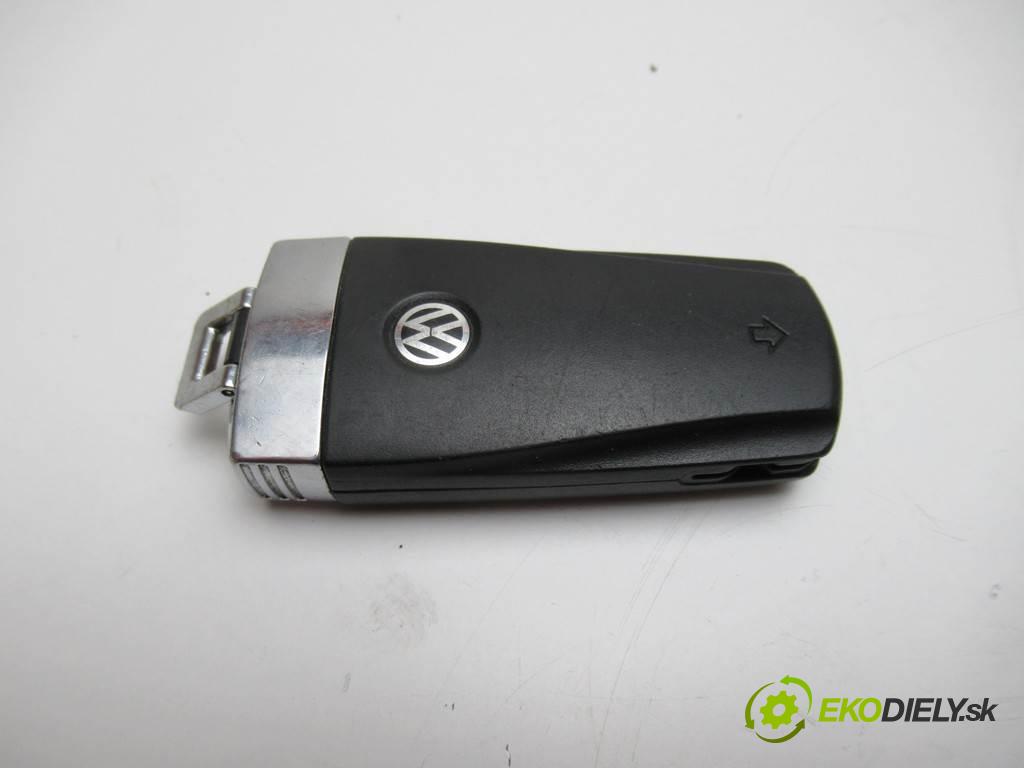 Volkswagen Passat B6    KOMBI 2.0TDI 170KM 05-10  kľúč DÁLKOVÝ: