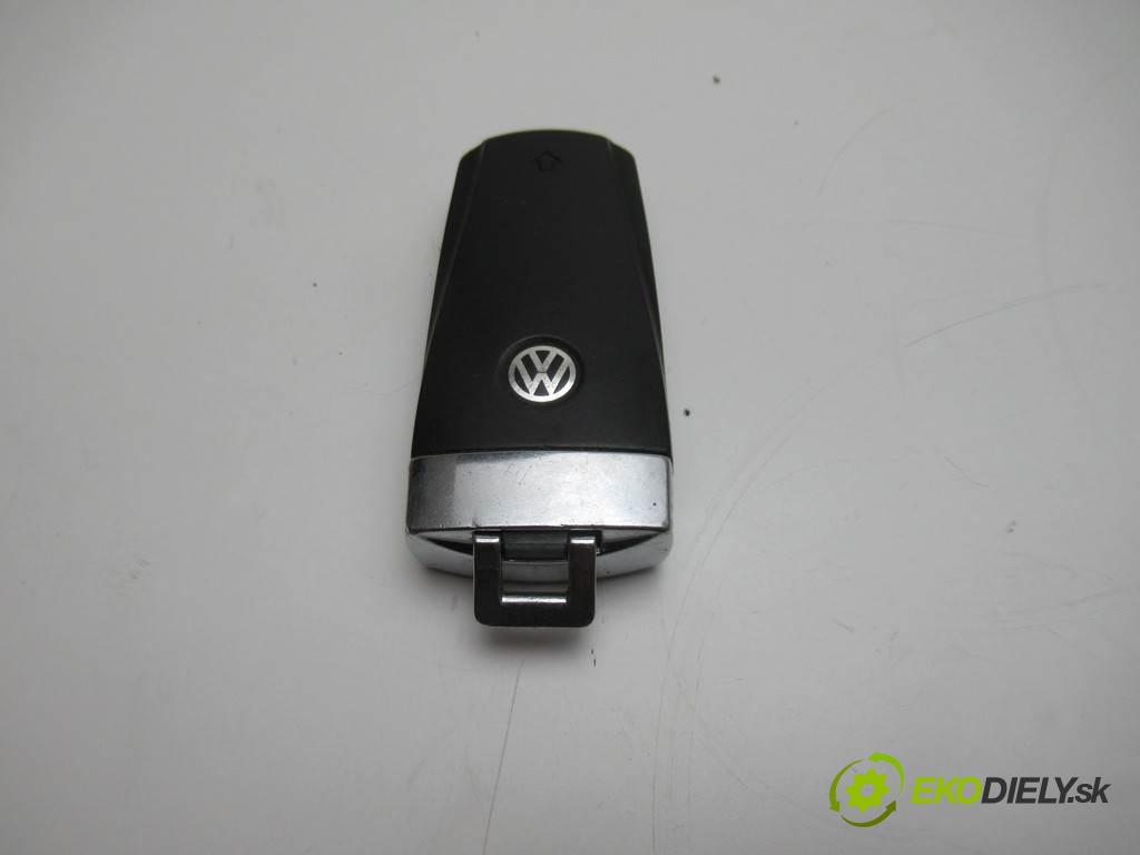 Volkswagen Passat B6    KOMBI 2.0TDI 170KM 05-10  kľúč DÁLKOVÝ: