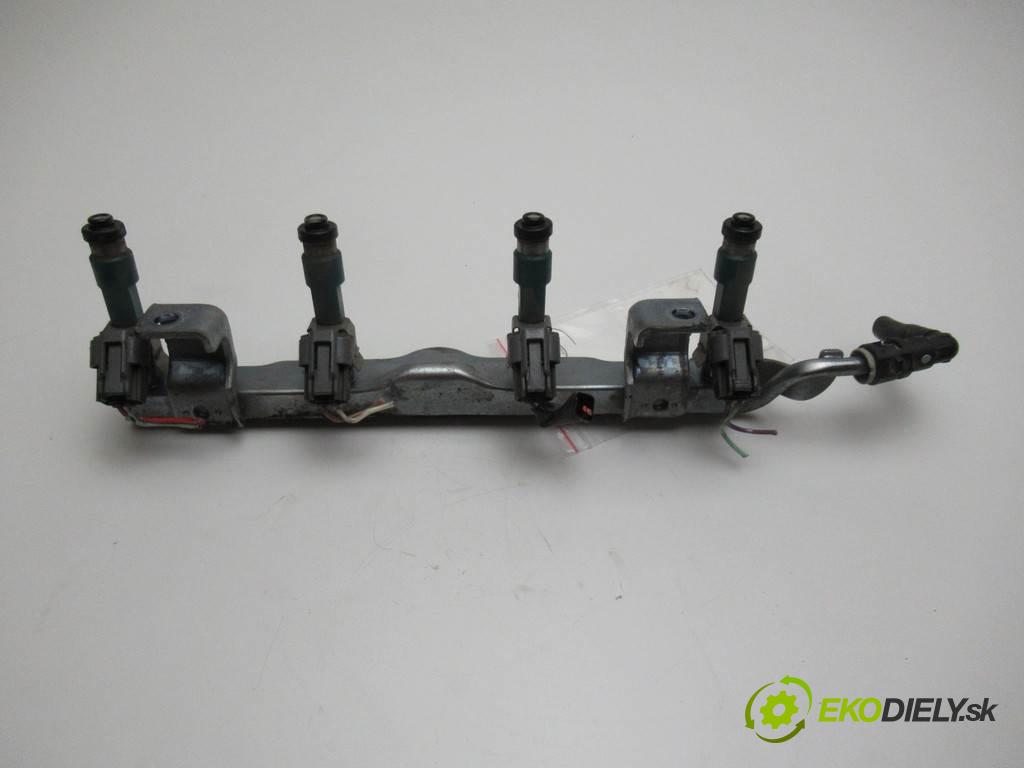 Mazda 3 II  2011 77 kW HATCHBACK 5D 1.6B 105KM 08-13 1600 Lišta vstrekovacia Vstrekovacie ventily  (Vstrekovacie lišty)