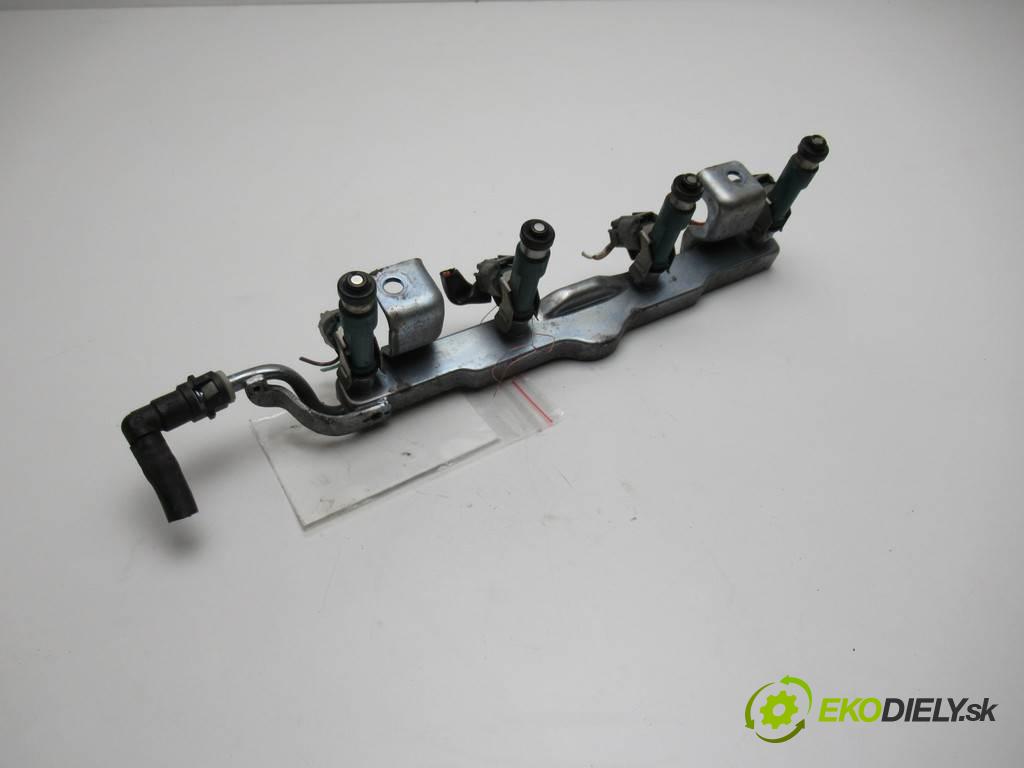 Mazda 3 II  2011 77 kW HATCHBACK 5D 1.6B 105KM 08-13 1600 Lišta vstrekovacia Vstrekovacie ventily  (Vstrekovacie lišty)