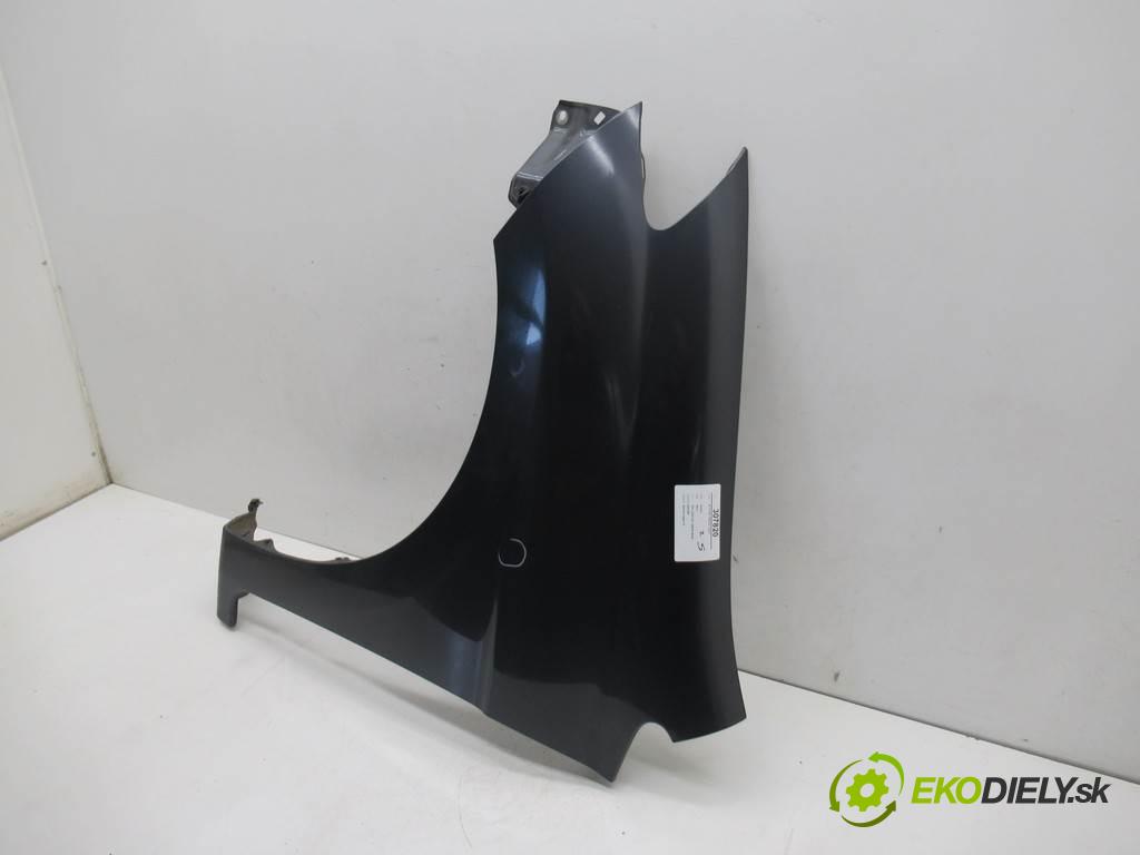 Honda FR-V  2006 140 km FRV 2.2ICTDI 140KM 05-09 2200 blatník přední část levý
