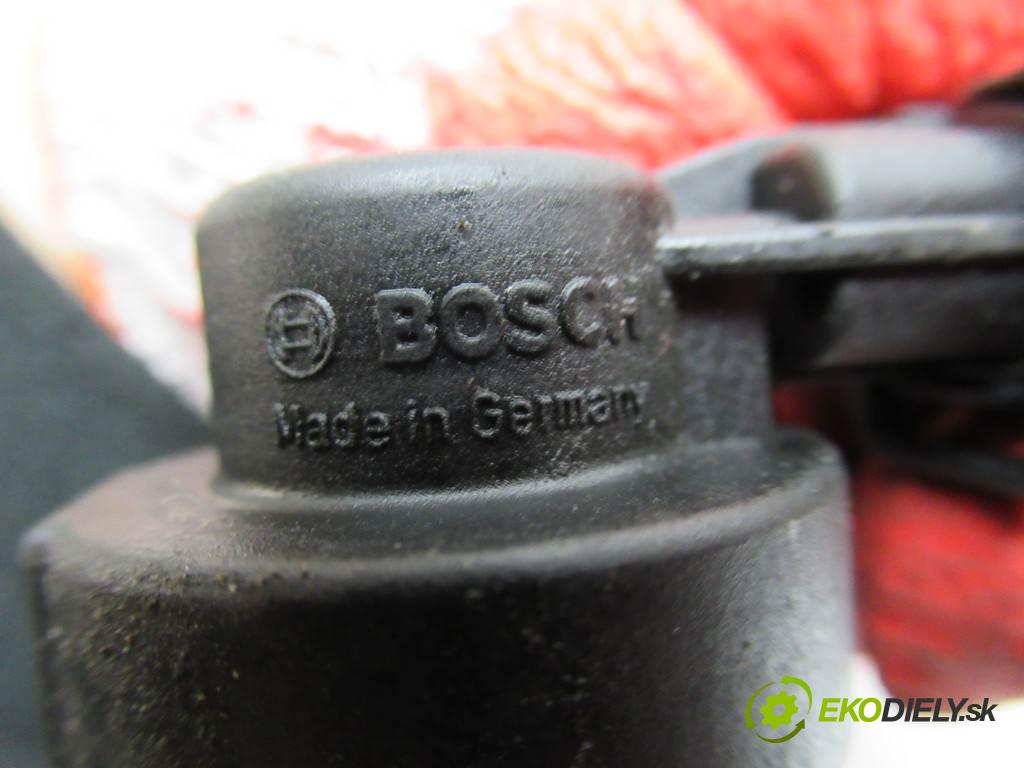 Honda FR-V  2006 140 km FRV 2.2ICTDI 140KM 05-09 2200 Regulátor tlaku paliva  (Ostatné)