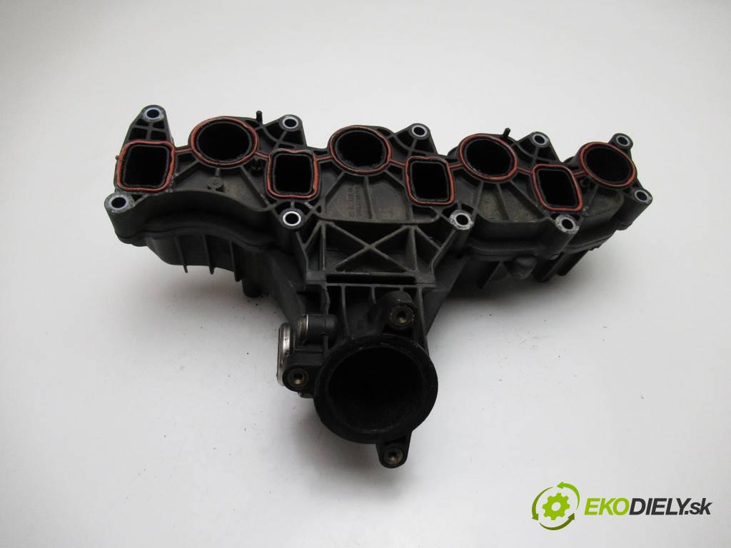 Skoda Octavia II LIFT    KOMBI 5D 2.0TDI 140KM 08-13  Potrubie sacie, sanie 03L129711AN (Sacie potrubia)