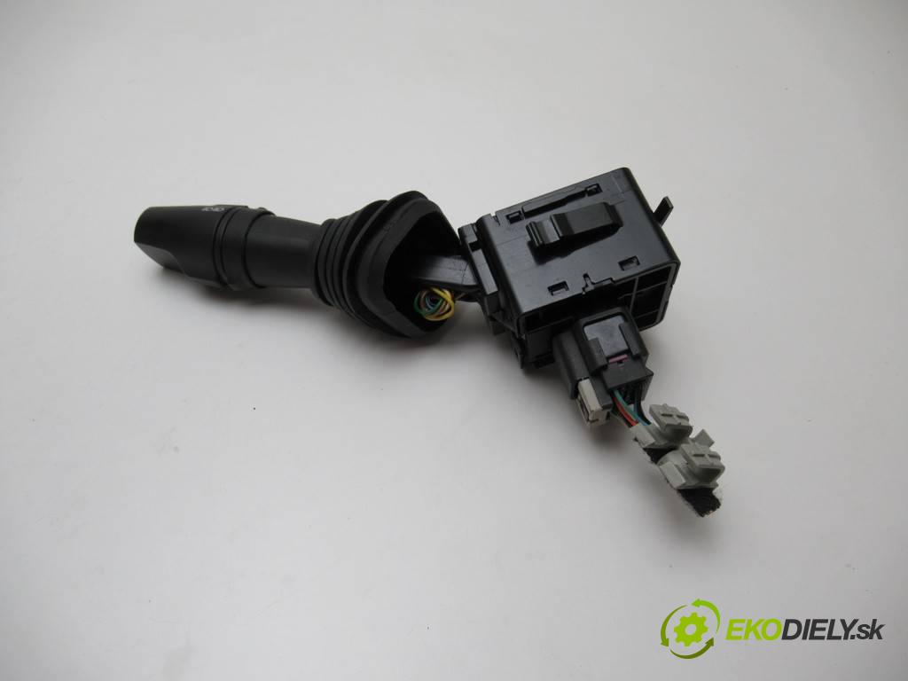 Chevrolet Captiva I   2013 135kW LIFT 4WD 2.2D 184KM 10-15 2231 Prepínač smeroviek 202005410 (Prepínače, spínače, tlačidlá a ovládače kúrenia)