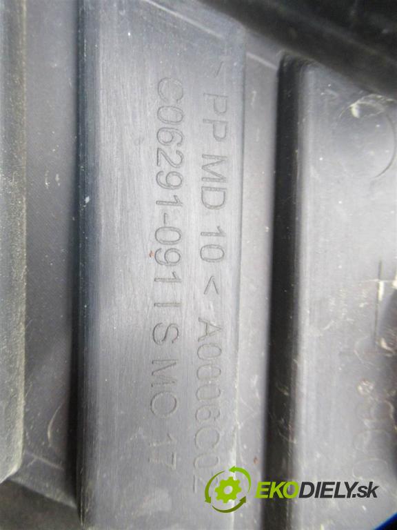 Citroen C-Elysse II    SEDAN 4D 1.6VTI 115KM 12-16  mří nárazníka přední část 9676958080 (Mřížky (masky) chladičů)