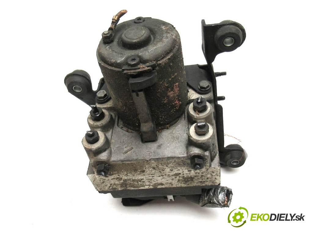 Audi A4 B5  1994 74kw SEDAN 4D 1.6B 100KM 94-01 1600 Pumpa ABS 8D0614111 (Pumpy ABS)