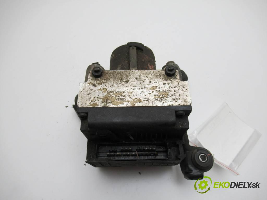 Audi A4 B5  1994 74kw SEDAN 4D 1.6B 100KM 94-01 1600 Pumpa ABS 8D0614111 (Pumpy ABS)