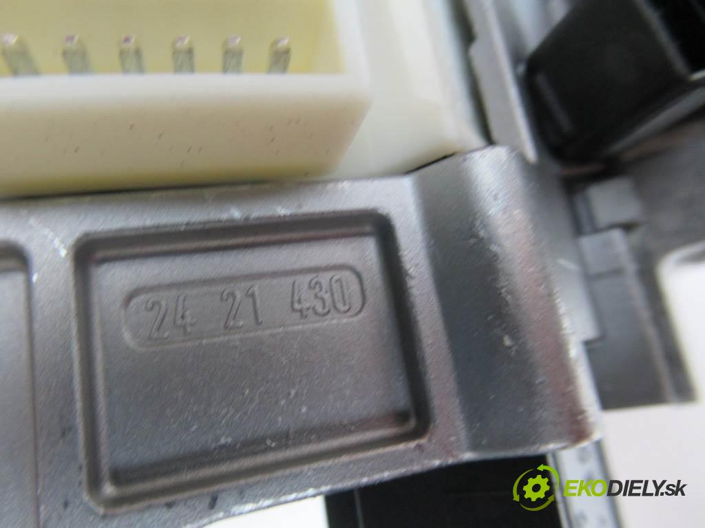 Opel Zafira B  2006 88 kW 1.9CDTI 120KM 05-14 1900 spinačka 2421430 (Spínacie skrinky a kľúče)