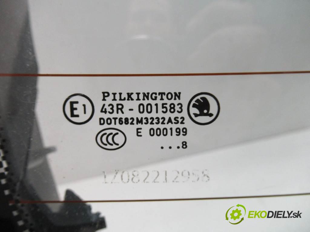 Skoda Octavia II  2009 77 kW KOMBI 1.9TDI 105KM 04-08 1900 zadná kapota 1Z9955711A (Zadné kapoty)