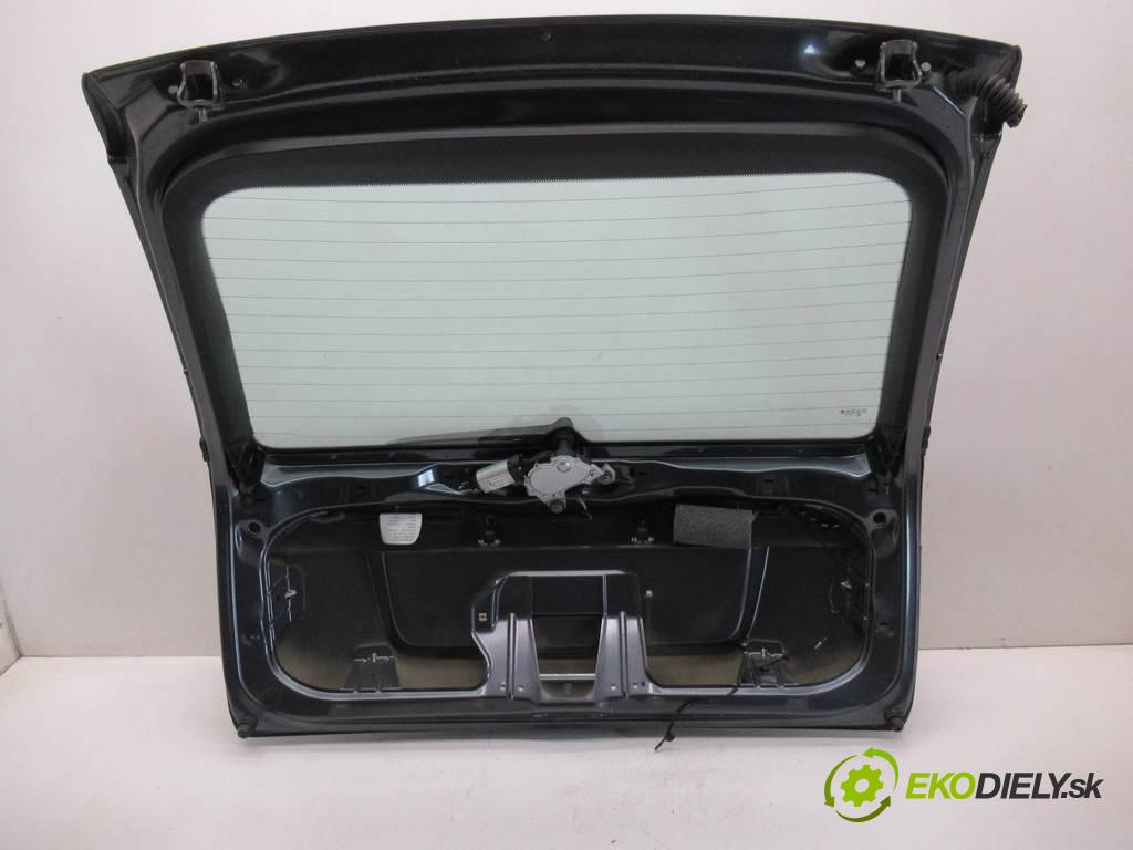 Skoda Octavia II  2009 77 kW KOMBI 1.9TDI 105KM 04-08 1900 zadná kapota 1Z9955711A (Zadné kapoty)