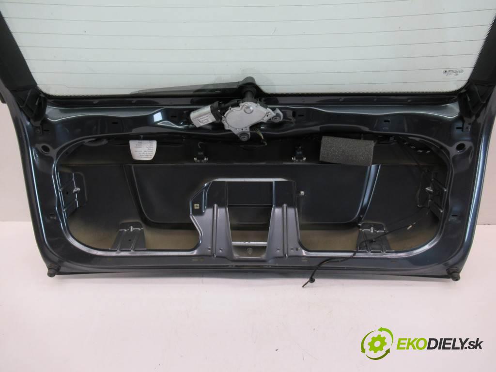 Skoda Octavia II  2009 77 kW KOMBI 1.9TDI 105KM 04-08 1900 zadná kapota 1Z9955711A (Zadné kapoty)