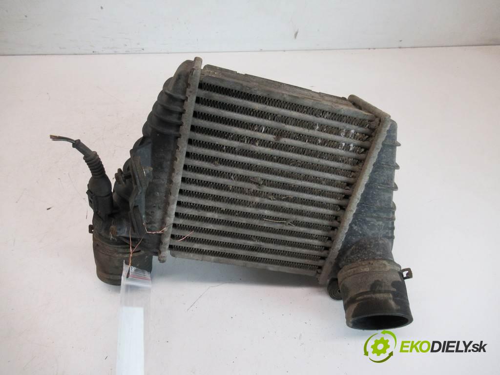 Skoda Octavia I  1999 66 kW KOMBI 5D 1.9TDI 90KM 96-00 1900 intercooler 1J0145803A (Chladiče nasávaného vzduchu (intercoolery))
